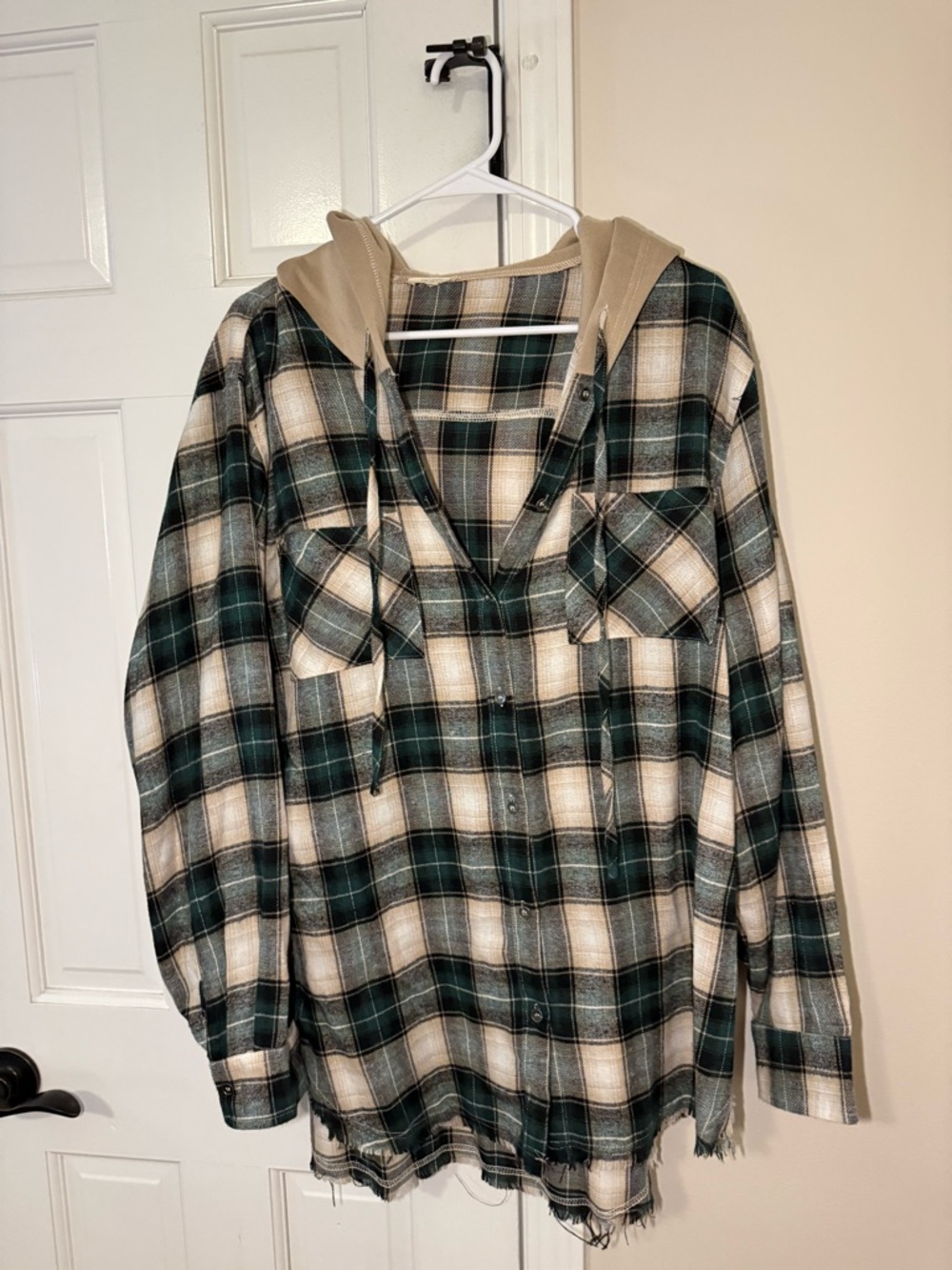 LA MIEL Green, Cream and Black Plaid Hooded Shirt